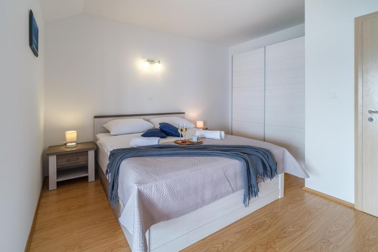 Rooms Plaza Divuje Murvica  Ngoại thất bức ảnh