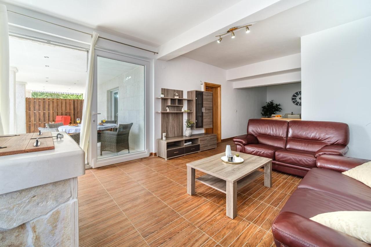 Rooms Plaza Divuje Murvica  Ngoại thất bức ảnh
